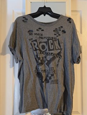 torrid Gray Distressed 'Rock' Graphic Short Sleeve Tee